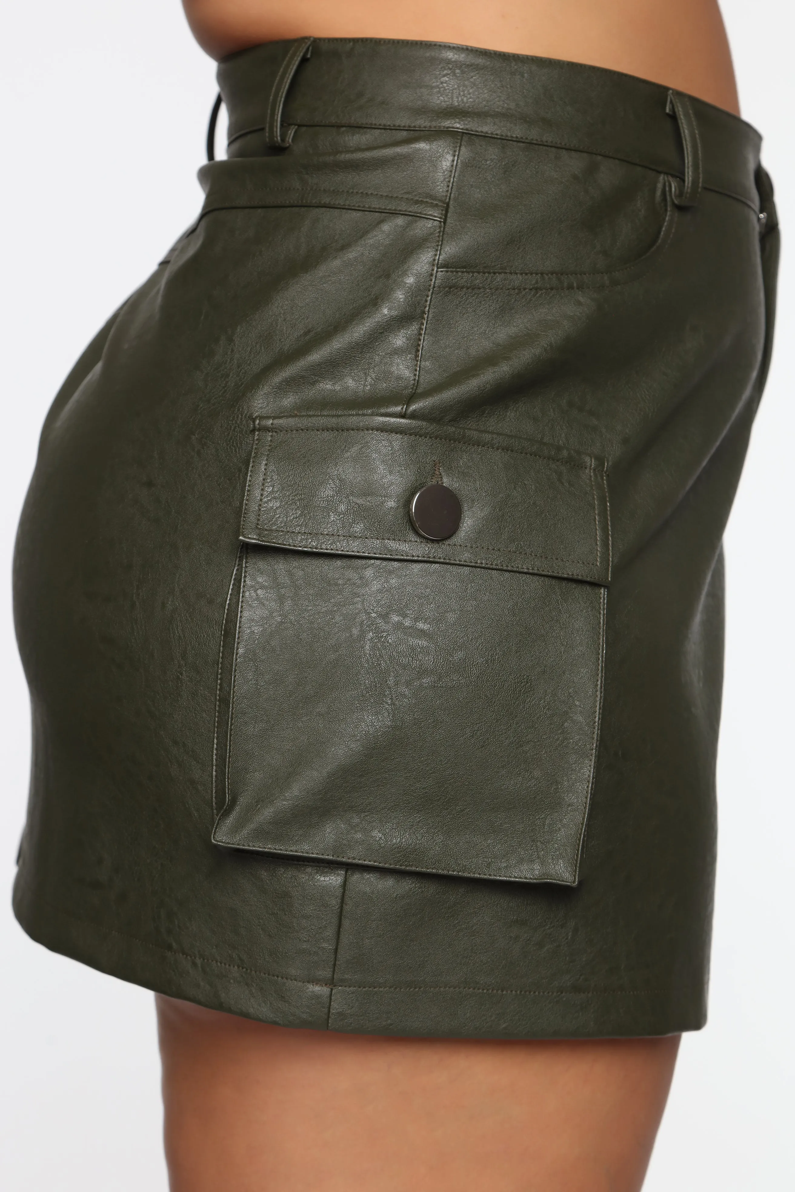 Always On The Cargo Mini Skirt - Olive