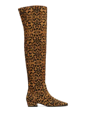 Fly Leopard