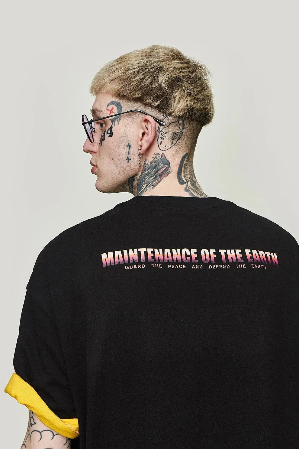 Maintain Peace Designer Fashion T-Shirt