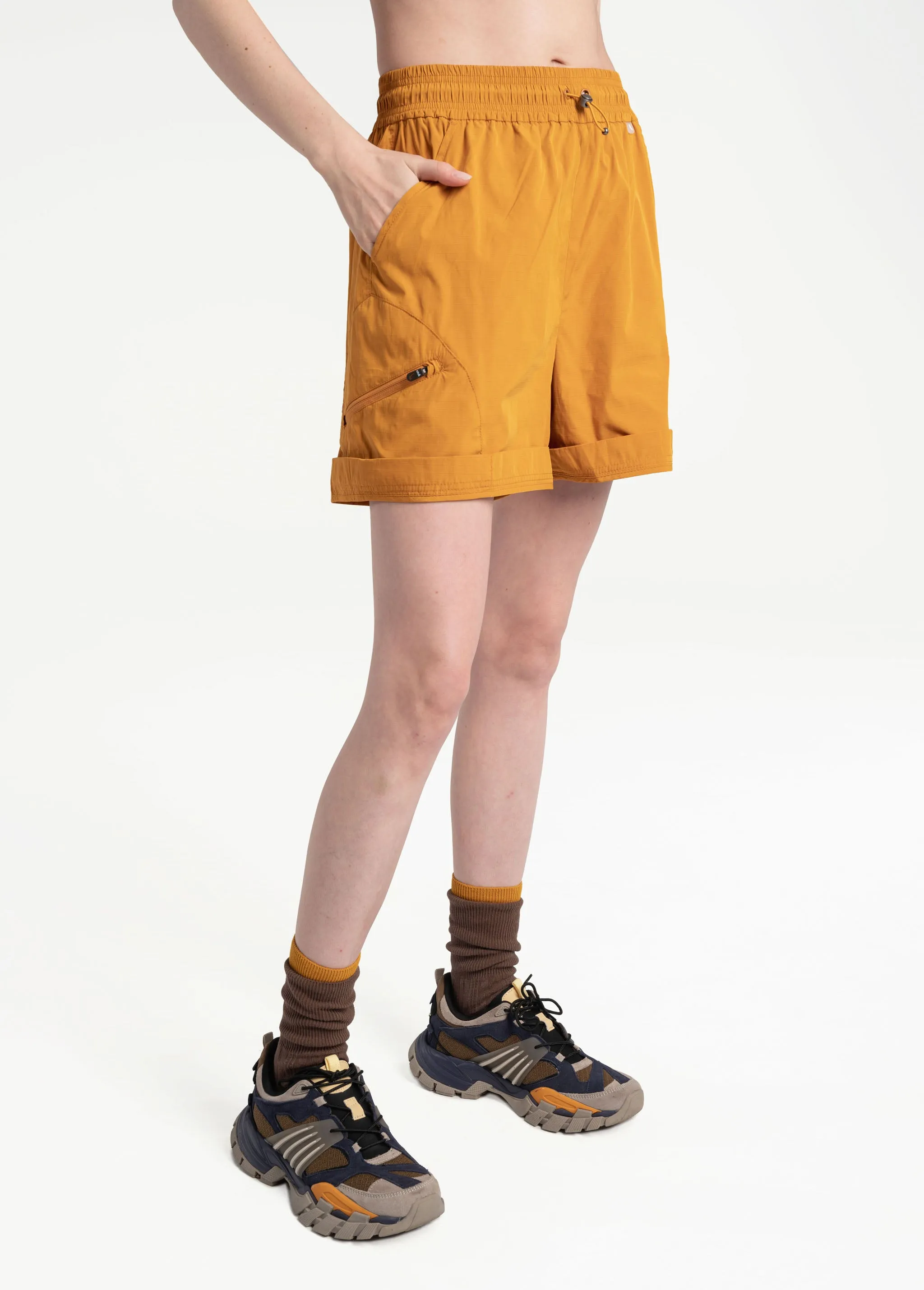 Wander Cargo Shorts