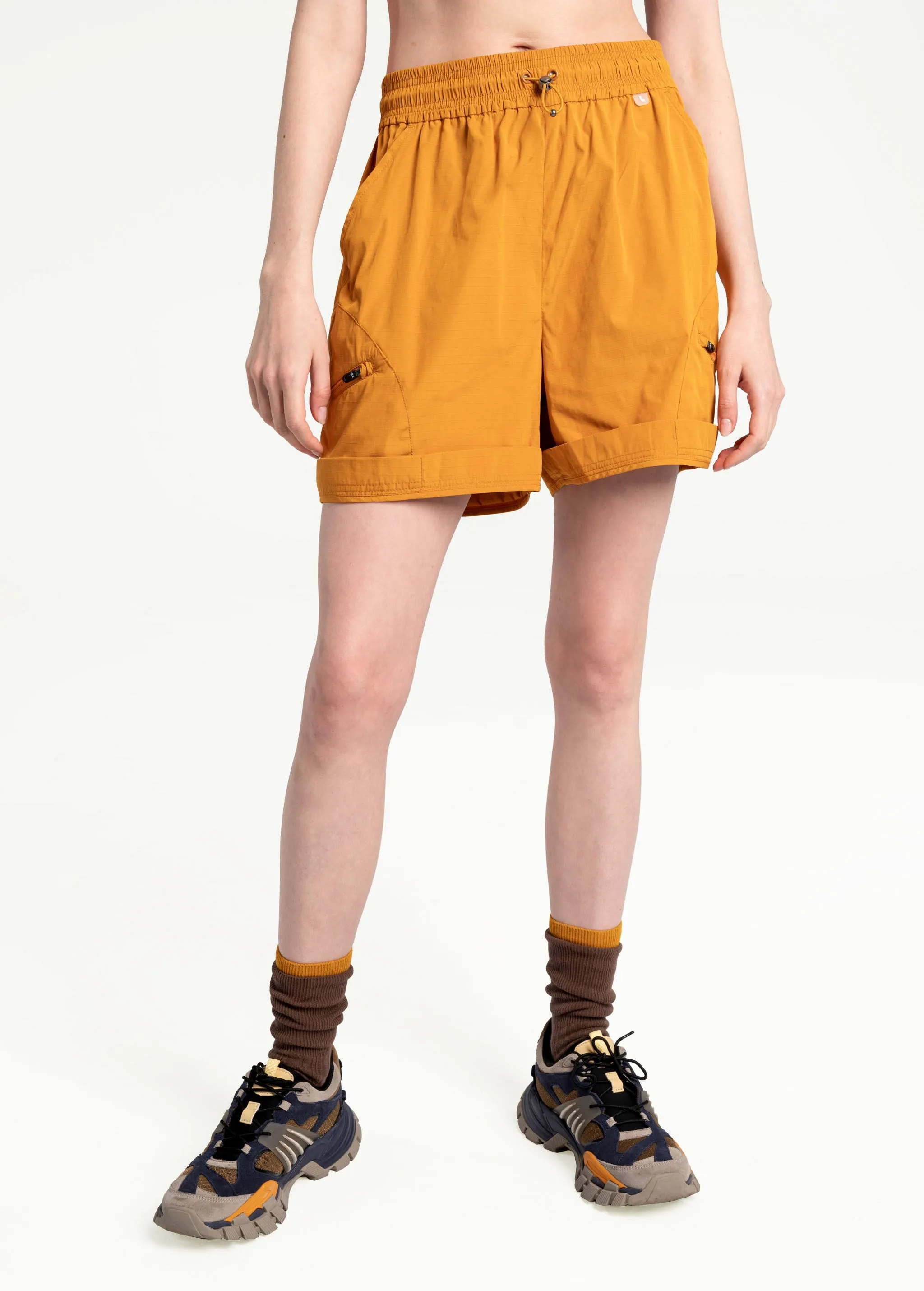 Wander Cargo Shorts